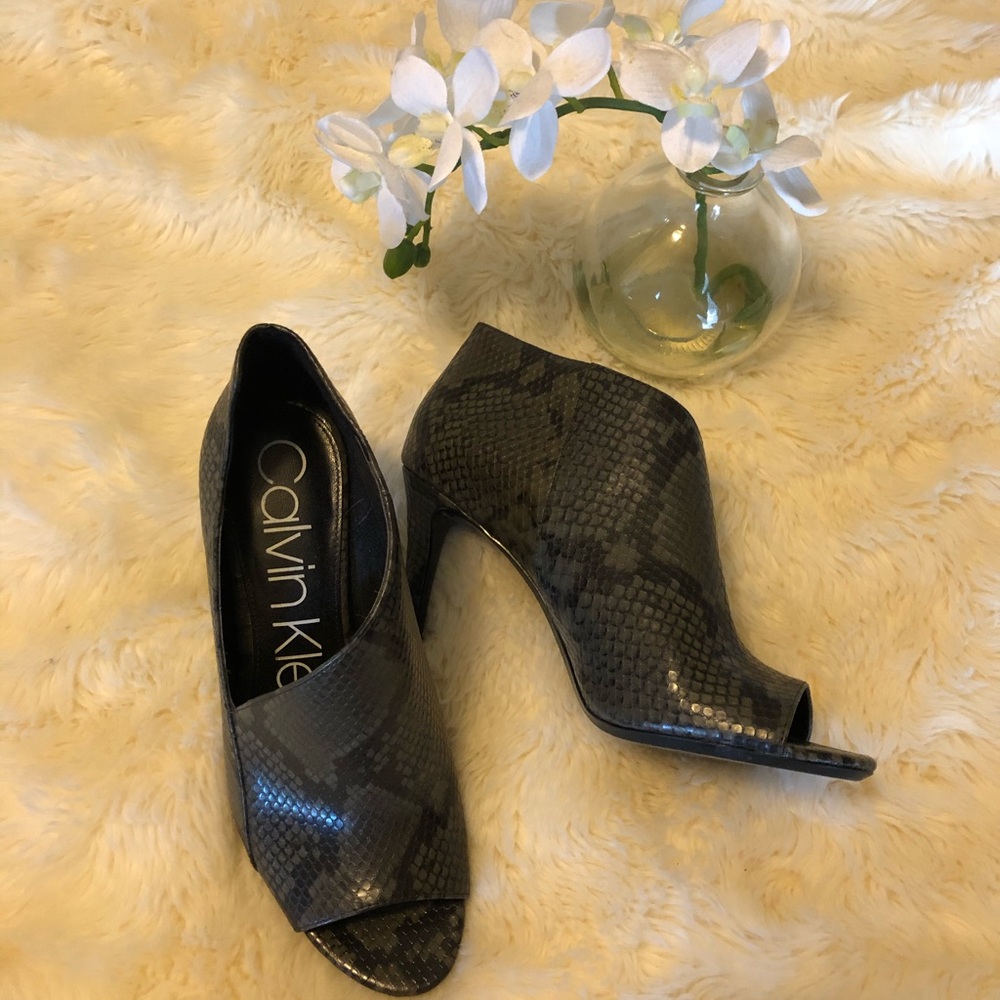 Calvin Klein Gray Peep-Toe Heels